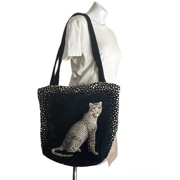 GYPSY WINGS Tote Bag Travel Black Velvety Soft Fabric Leopard Picture Handmade - Picture 1 of 7